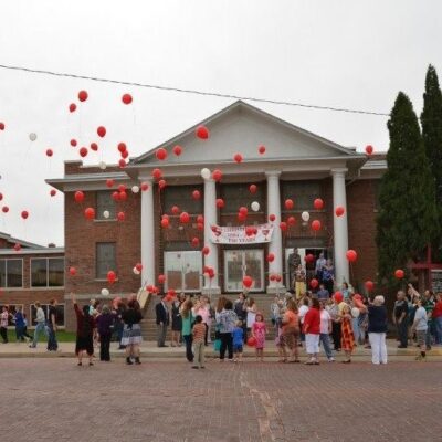 Garden City First Christian Church Exterior