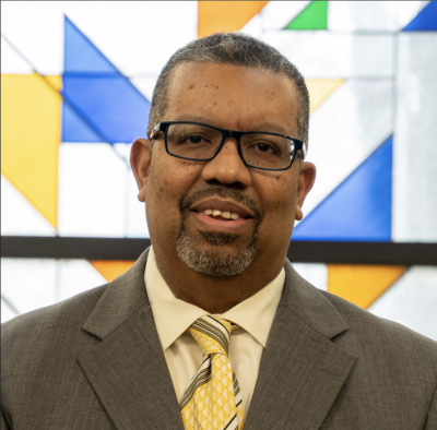 Doug Powe headshot
